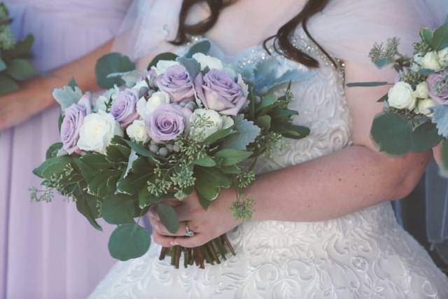 The bouquet - Brittany and Dani Productions