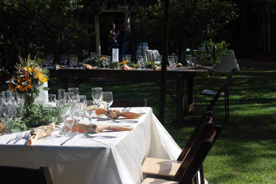 Small and long table reception