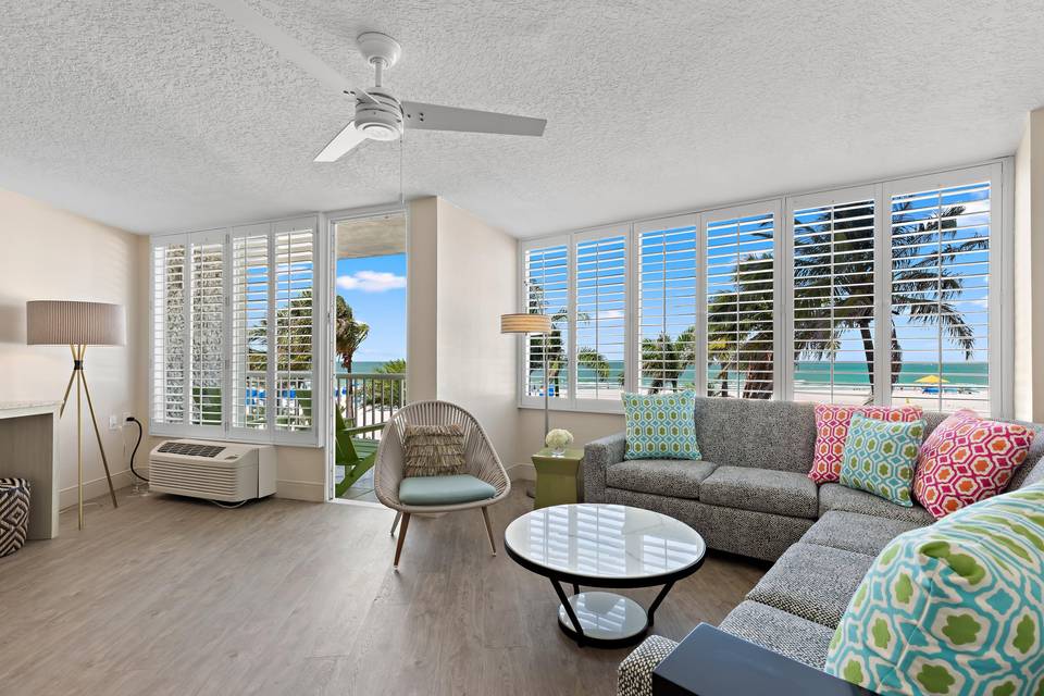 Ocean Front Suite Living Room