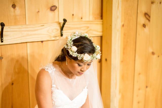 Cowboy-boot bride