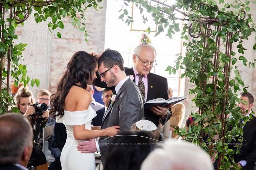 Wedding under the arbor