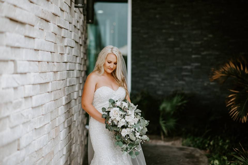 Stunning bride