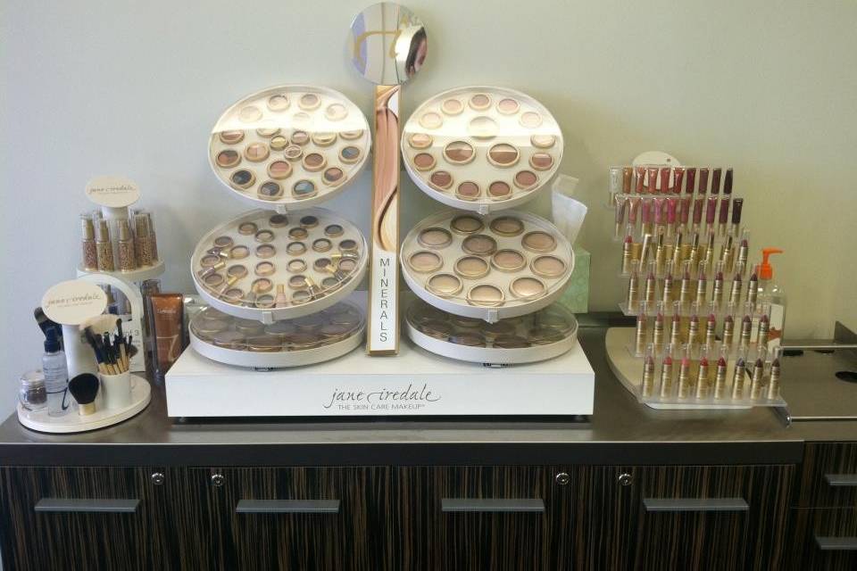 We feature Jane Iredale make-up for it's long-lasting, high definition finish