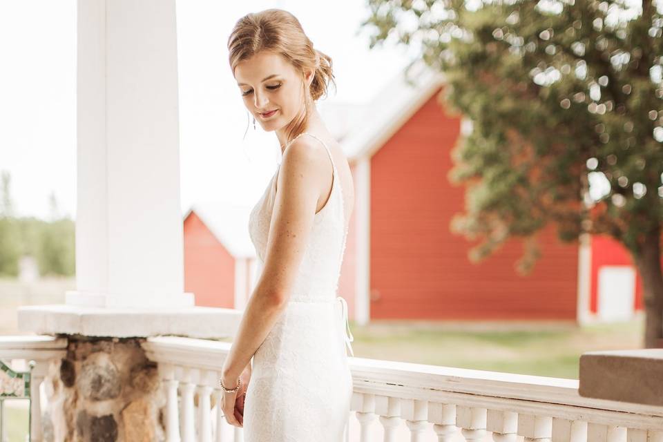 Summer Outdoor/Barn Wedding