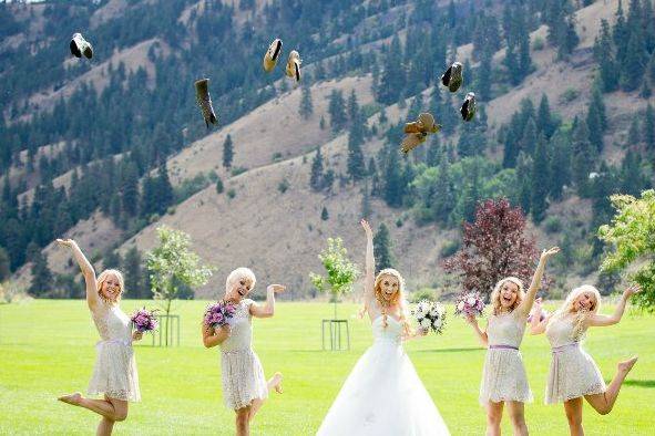 Bride and her bridesmaids