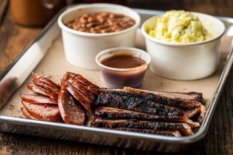 Smokey Mo's Bar-B-Q