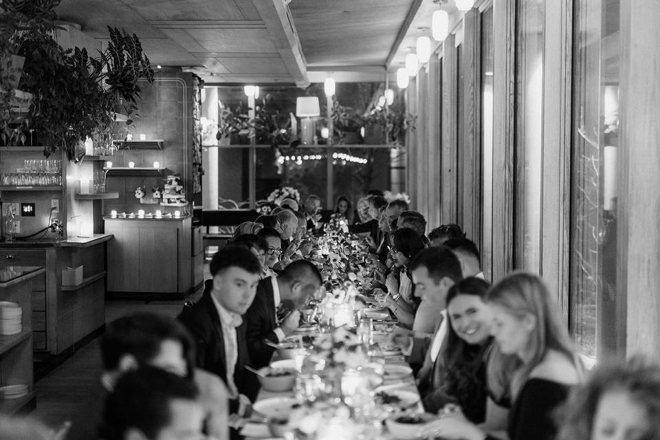 Dining Room https://cdn0.weddi