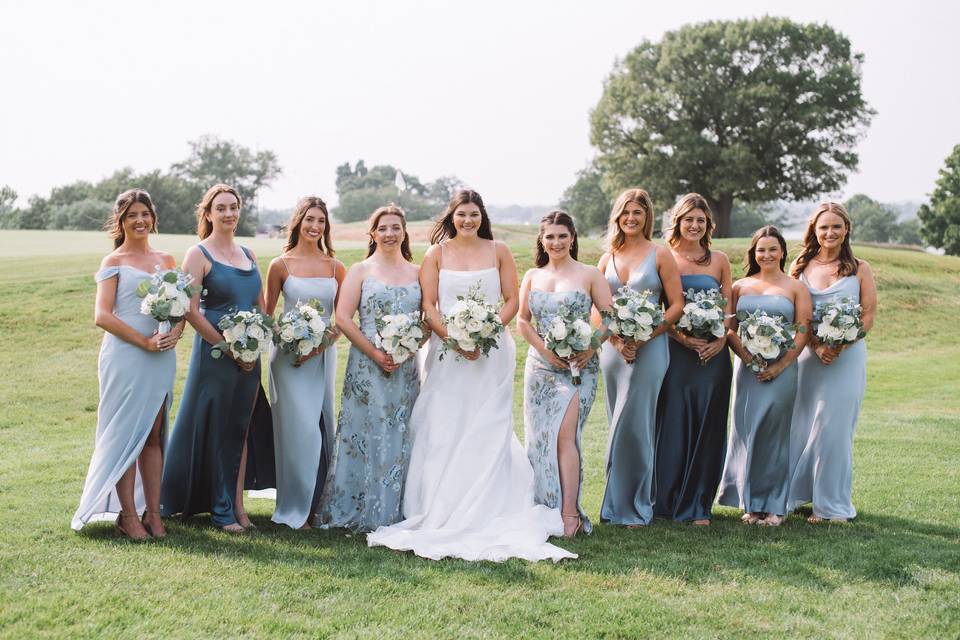 Bride & Bridesmaids
