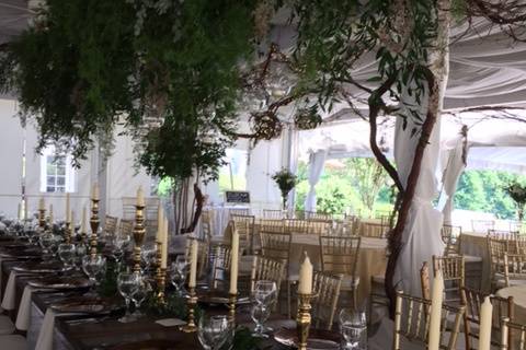 Dainty pink table setup