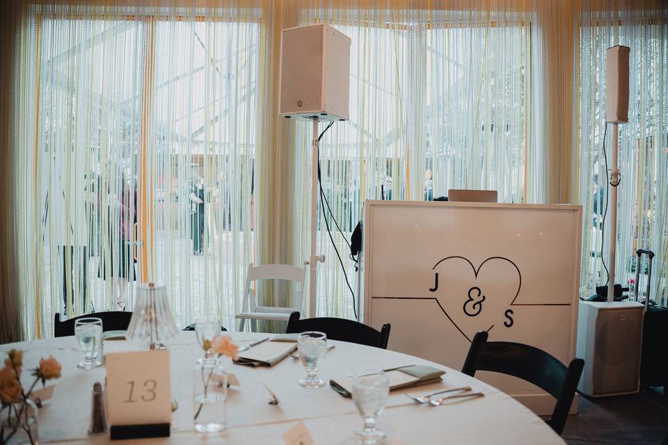 Reception in the oval room