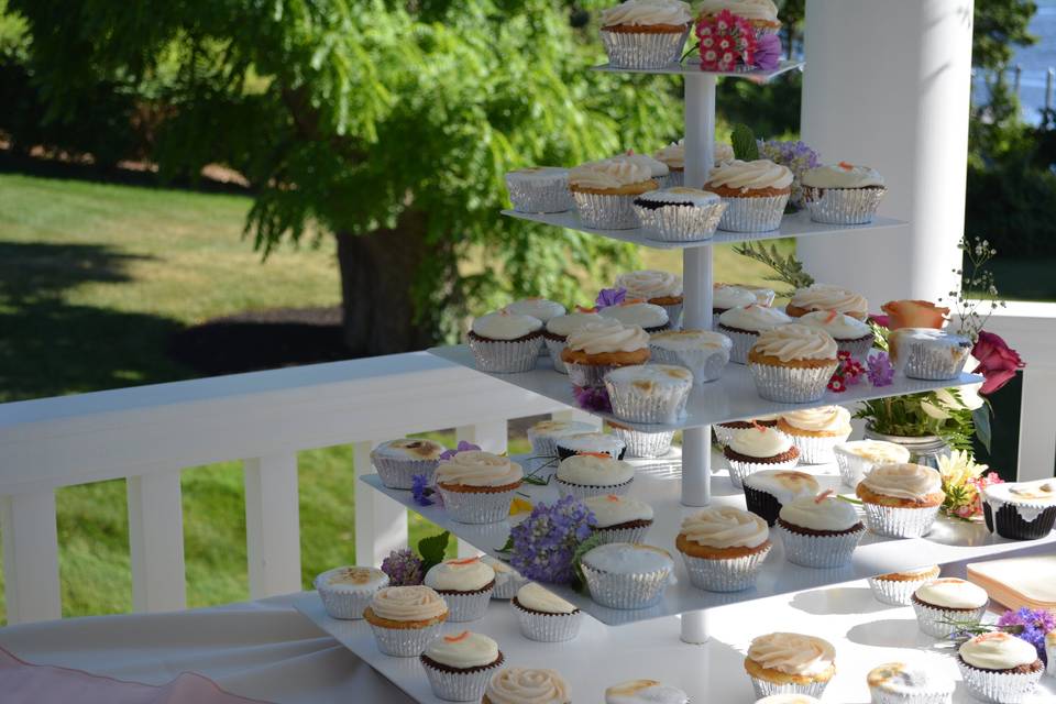 Cupcake tower