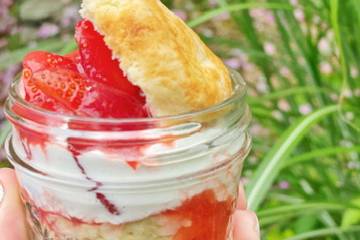 Strawberry shortcake jar