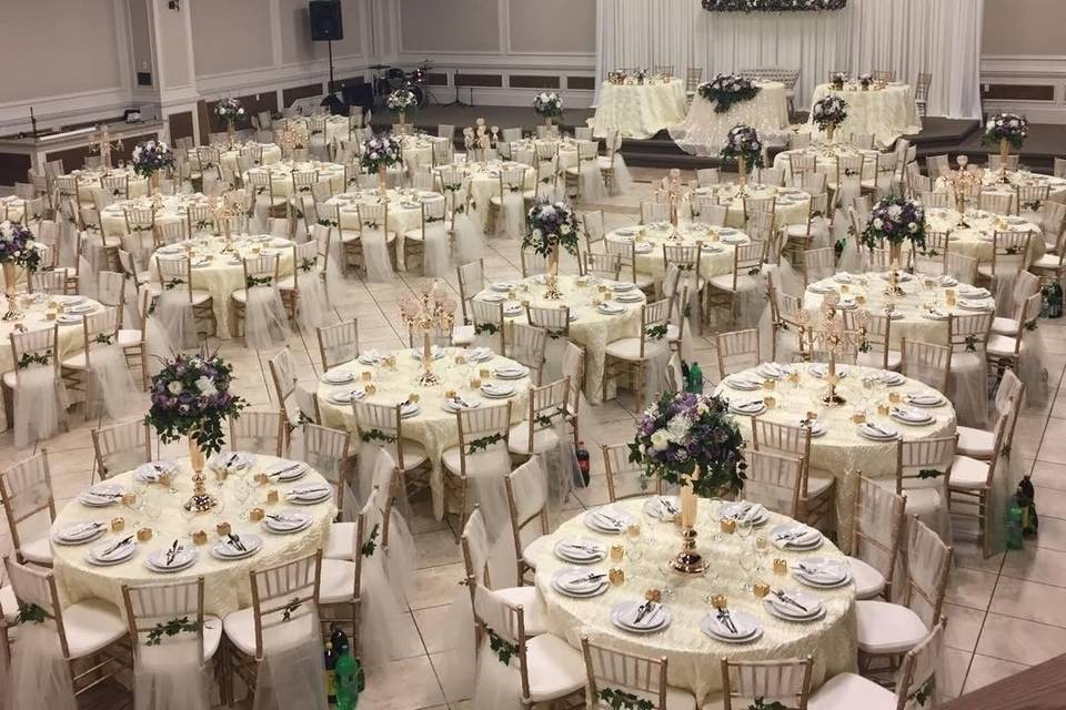 gold chiavari chairs at icar building