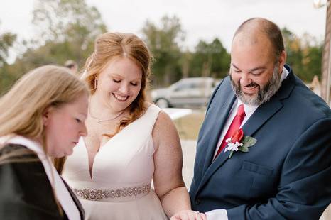 Betty Fernau - Wedding Officiant