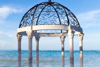 Beach gazebo