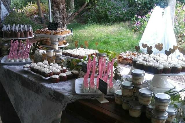 Rustic Dessert Table Setting