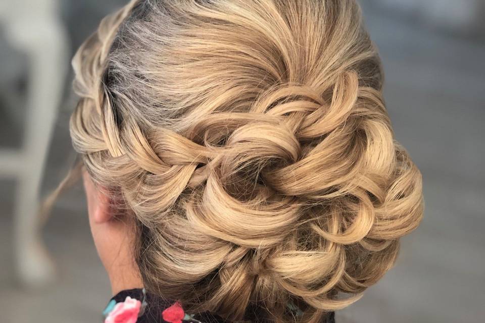 Bridesmaids hair