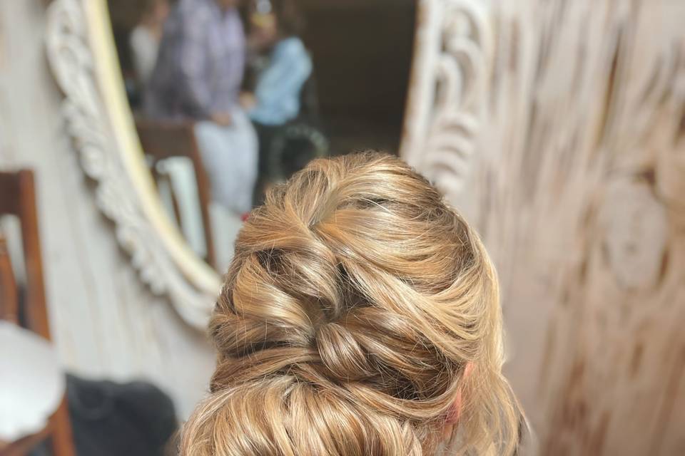 Hair styling loose bun