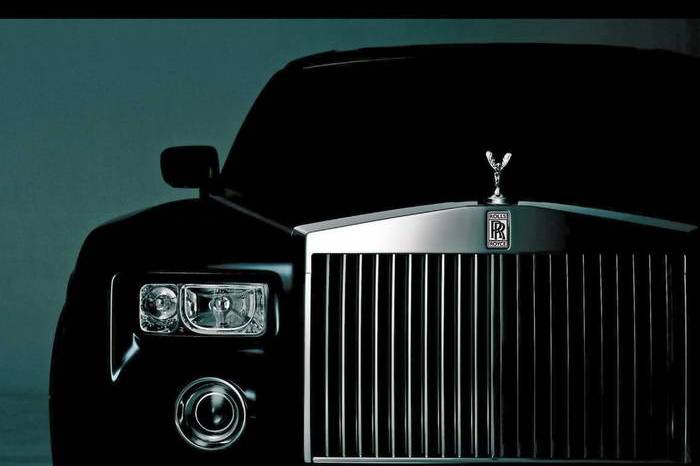 F/X Limousine & Rolls Royce & Bentley Service