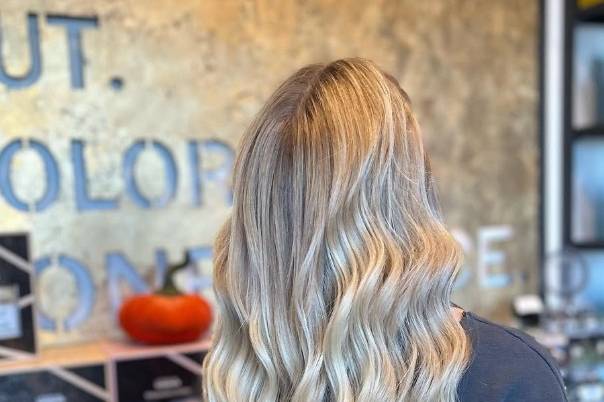 Stephanie Moss Salon