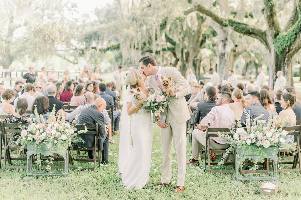 Beautiful outdoor ceremony