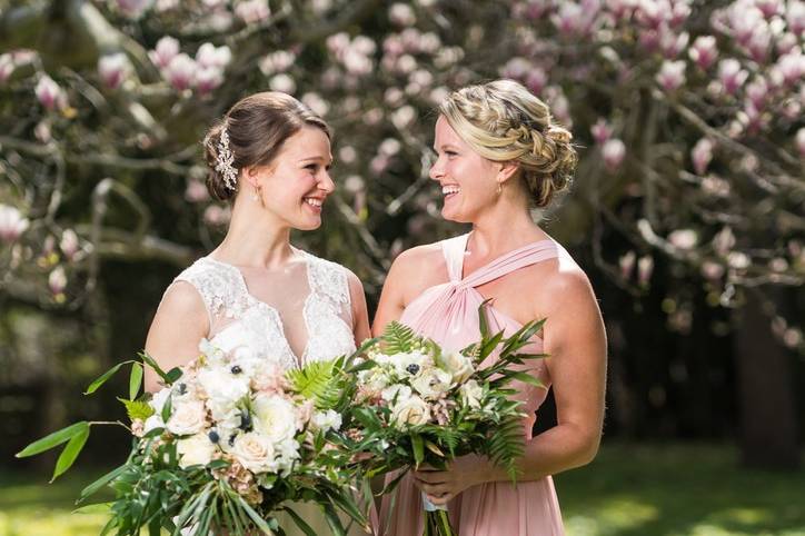 Pair of bouquets