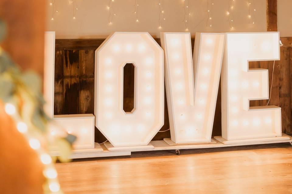 LOVE sign LED