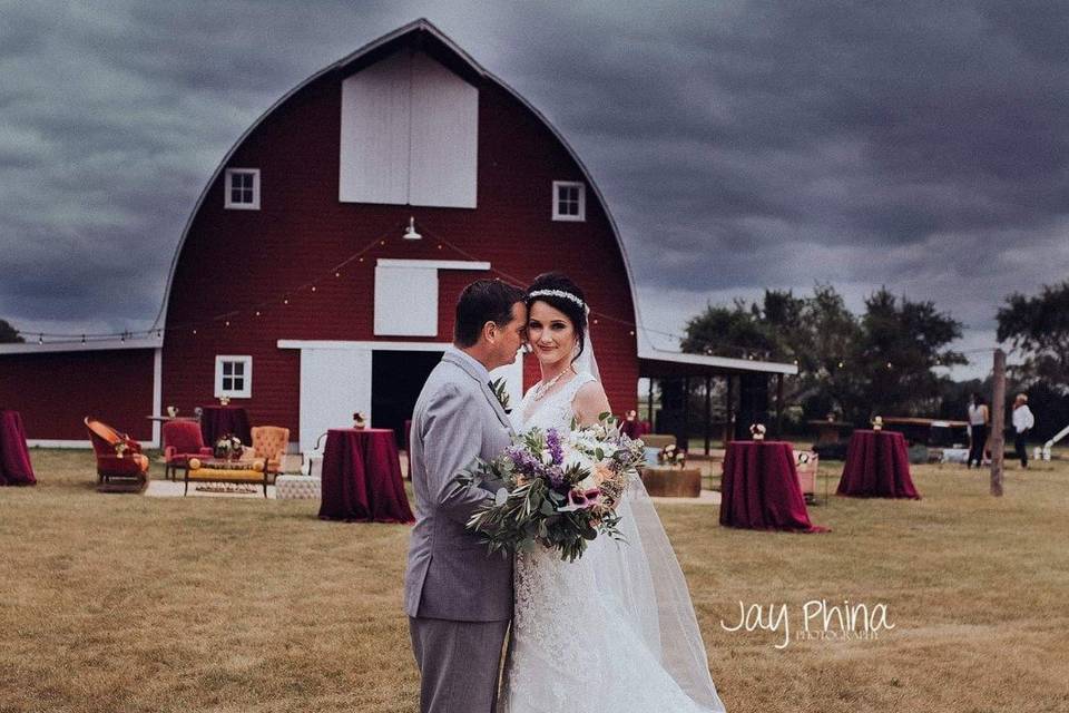 Loving embrace - Devon & Rachel Photography