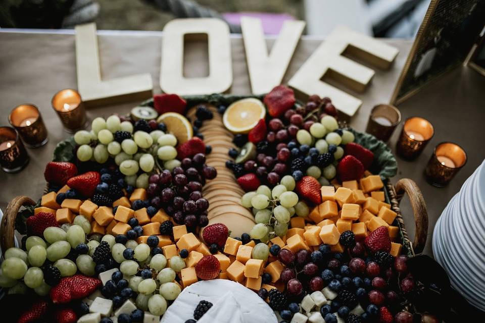 Cheese and fruit spread