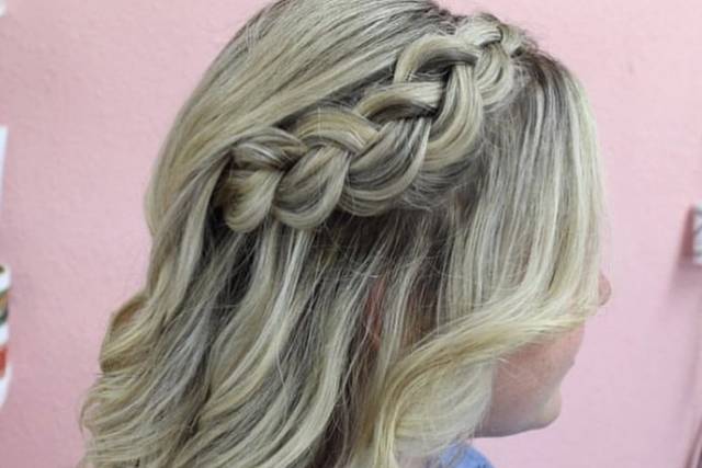 Dutch braid with curls