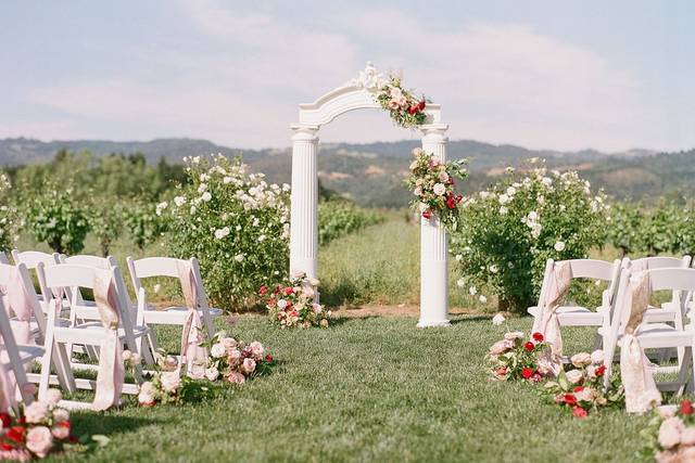 Timeless Romance at V. Sattui