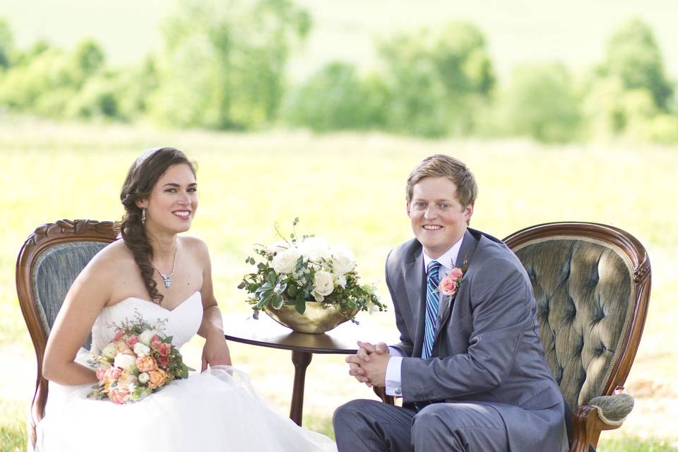 Sophia and Sean together for their first look photos