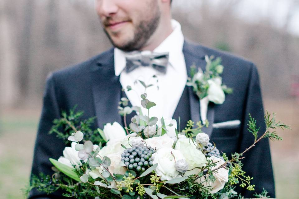 Invitation suite by Jess Creates at our Winter Virginia Wedding Inspiration shoot at Rust Manor House in Leesburg, VA, styled by QC Event Planning and Photographed by Bethanne Arthur Photography