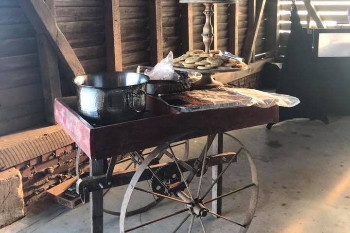 Dessert Cart