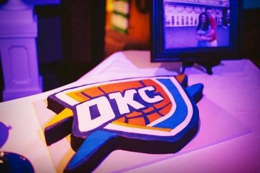 Oklahoma City Thunder groom's cake