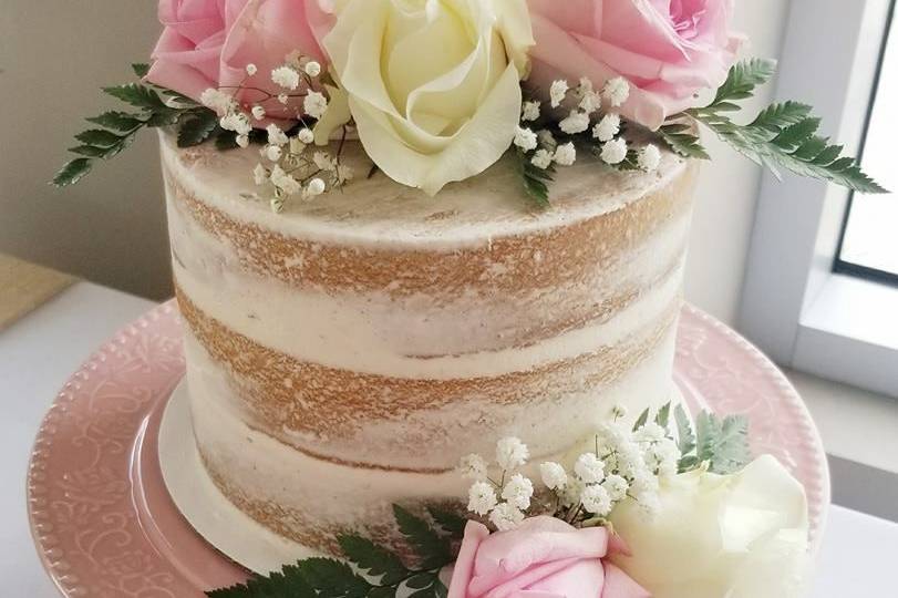 Naked wedding cake