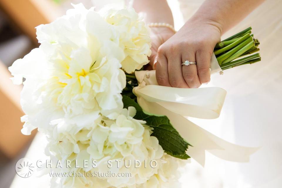 White bouquet