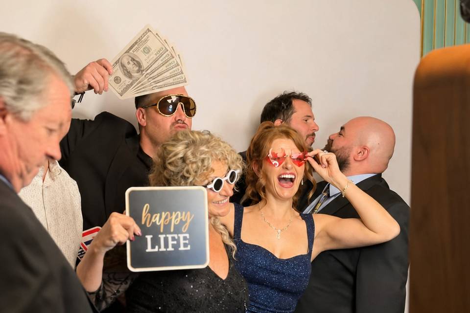 Www.pikshr.pro Photobooth