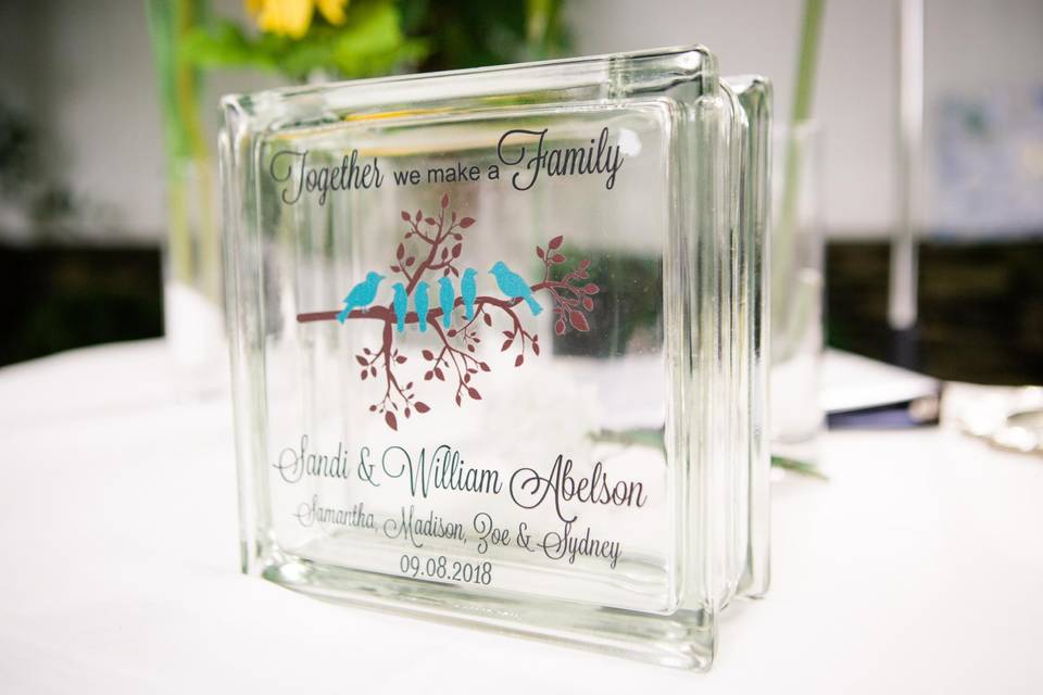 Engraved glass