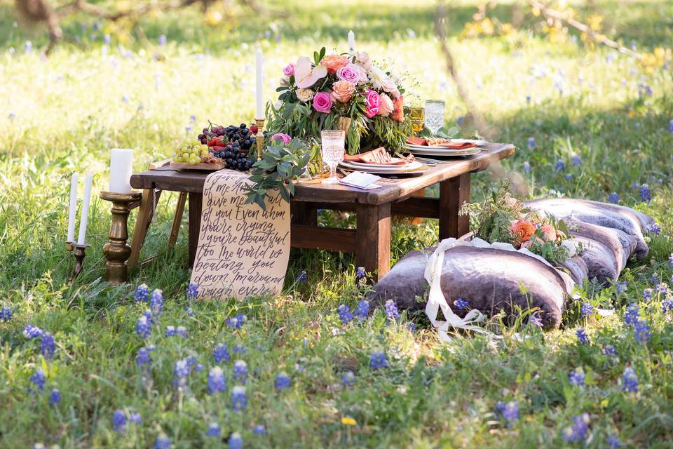 Rustic sweetheart table