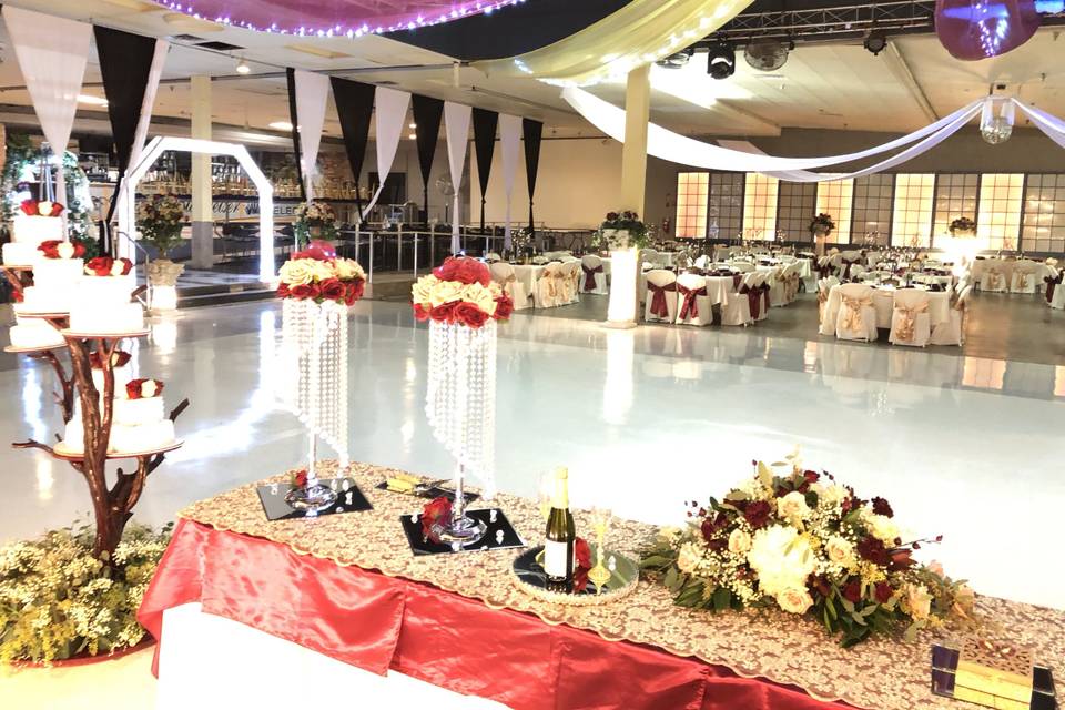 Wedding in Center Stage Hall