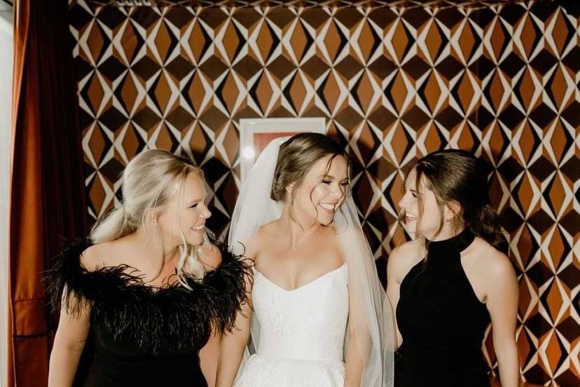 Bride and her bridesmaids