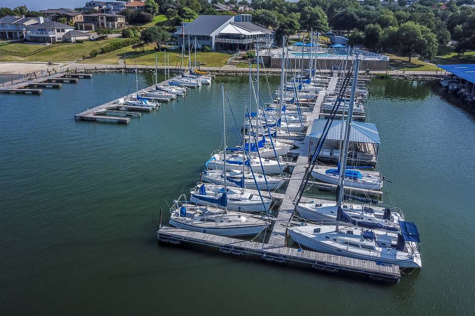 The Yacht Club at Chandlers