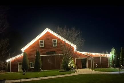 Barn night vibes