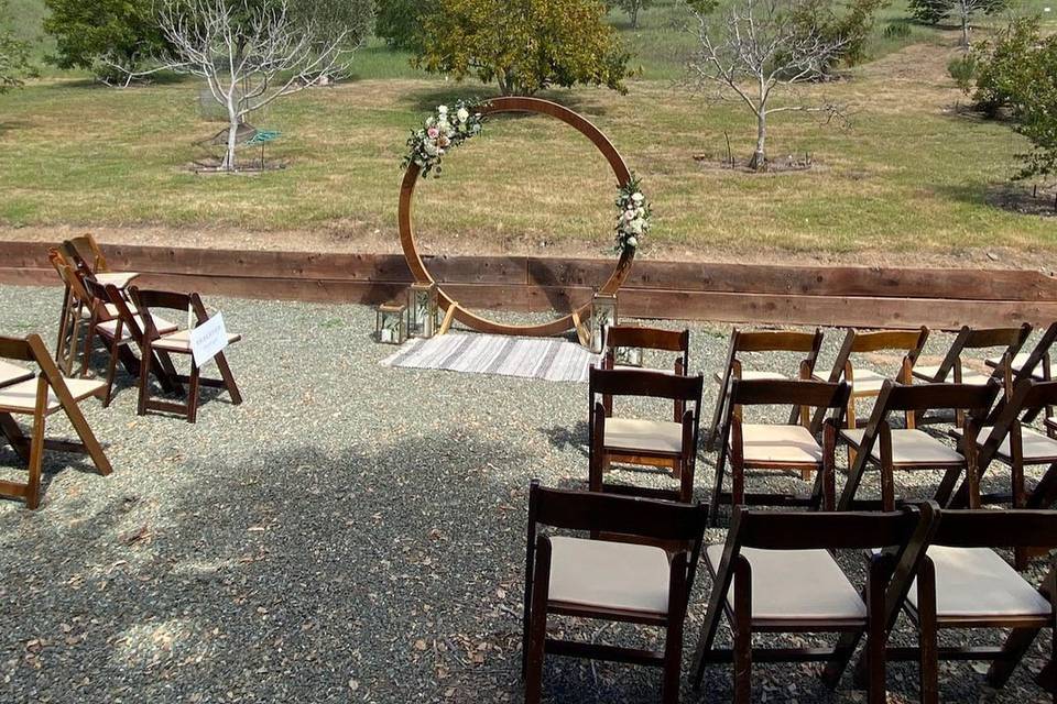 Ceremony arch