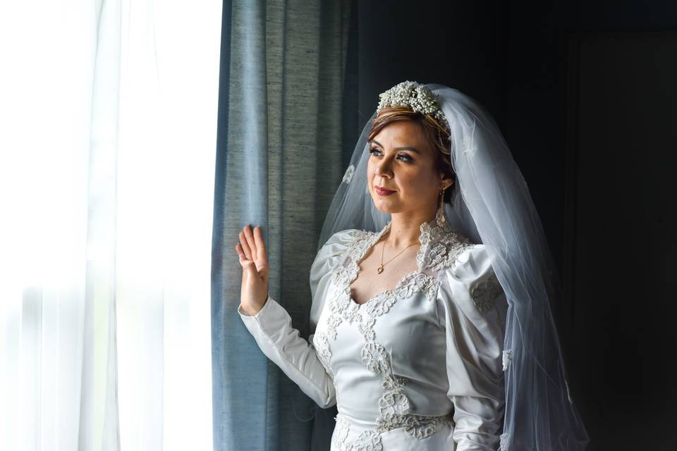 Dreamy Bride-to-be