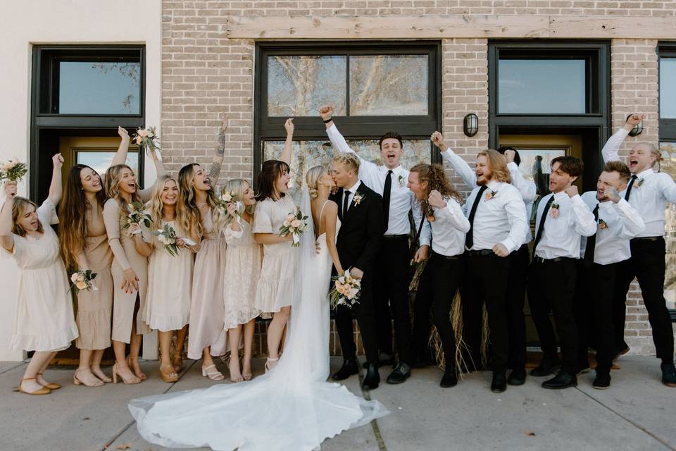 Southern Utah Wedding Party