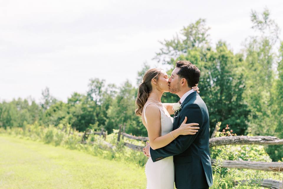 Bride and Groom first look