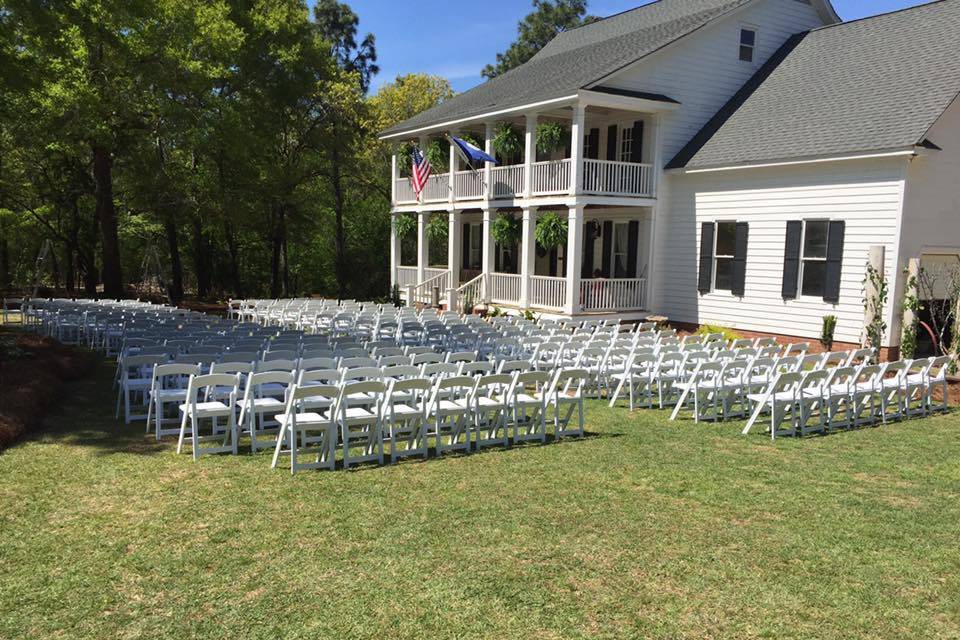 Outdoor ceremony