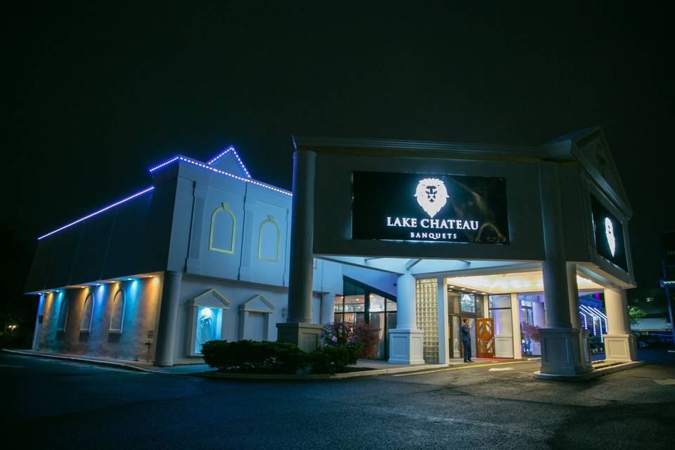 Lake Chateau Exterior @ Night